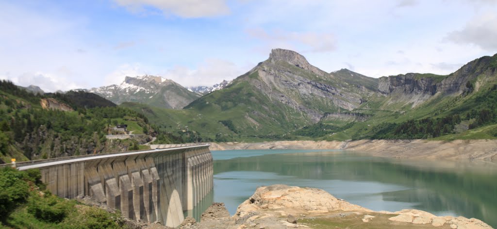 Lac de Roselend by Ludo M