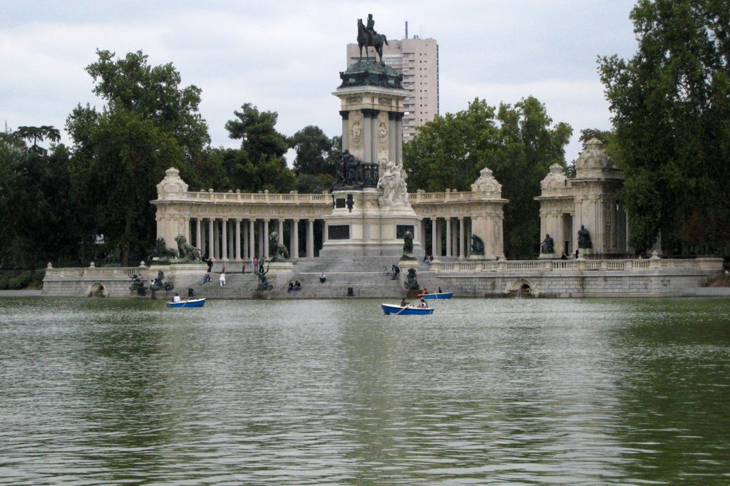 Madrid, Parque del Retiro by blaunarwal