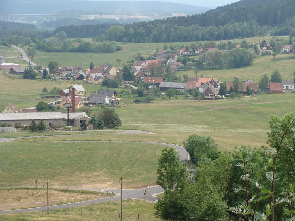 Schalkau Blick von der Domäne Schaumburg nach Ehnes by Contessa