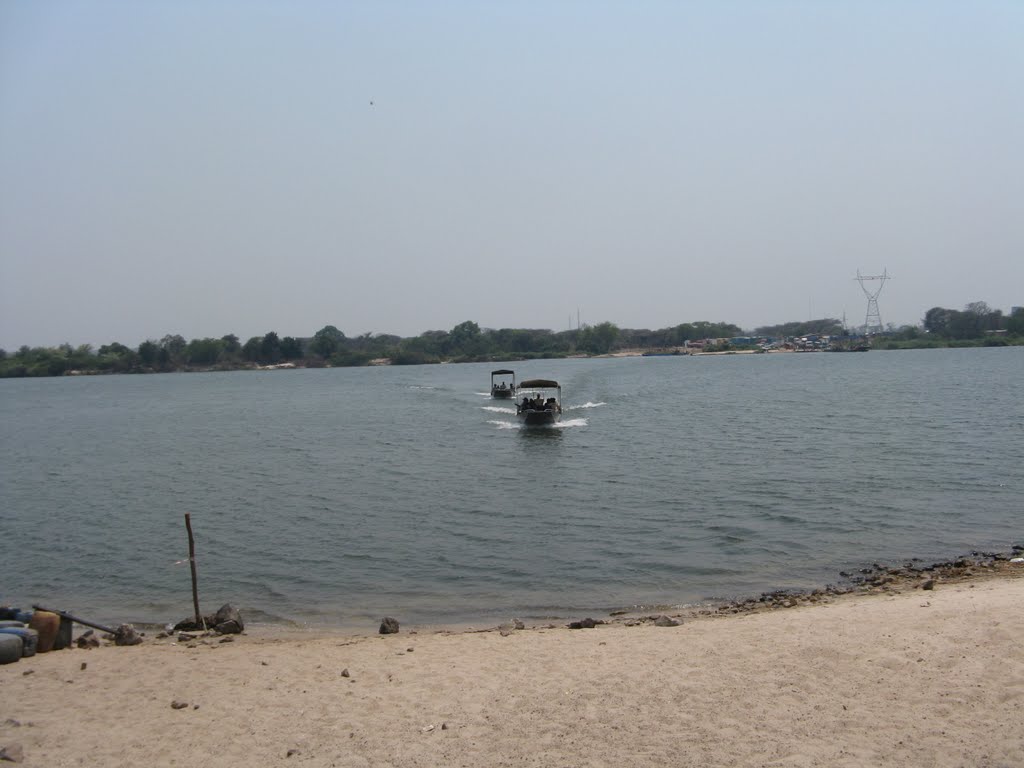 Chone River, Kazungula Ferry Four Countries Border by luxing