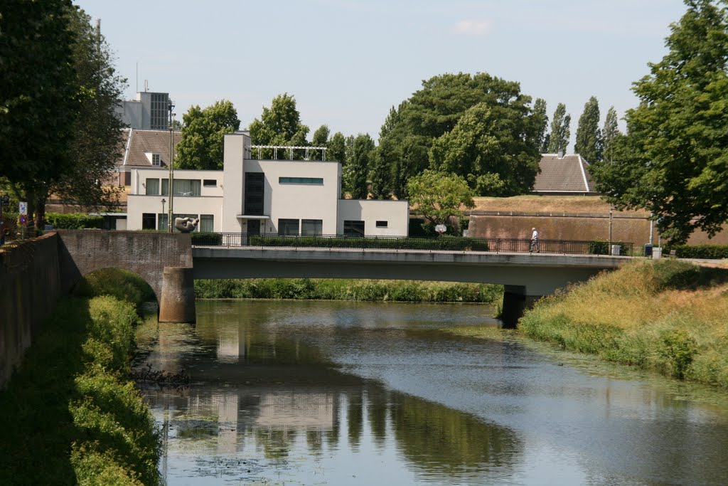 Citadelbrug, Den Bosch. by Carl030nl