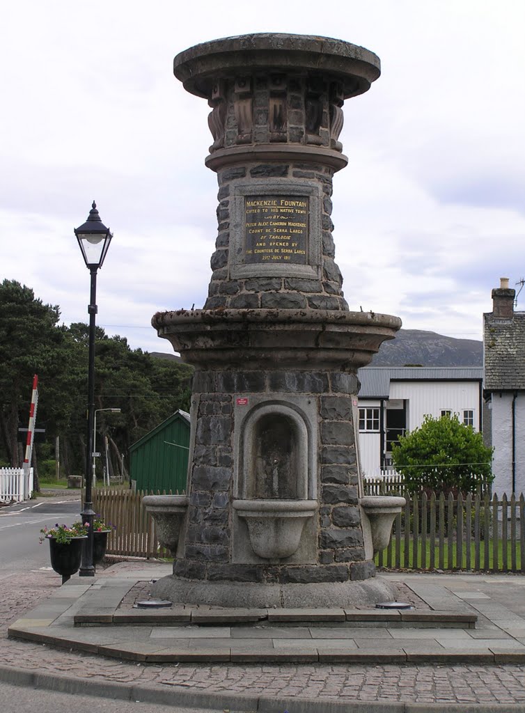 Mackenzie Fountain, Kingussie by malpun