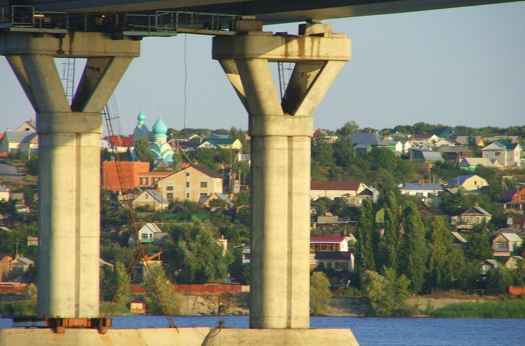 Autobahnbrücke nördlich Saratow by Franz Schiffers