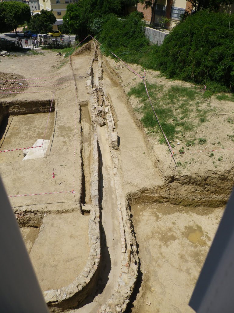 Excavaciones acueducto de san telmo malaga by juropama