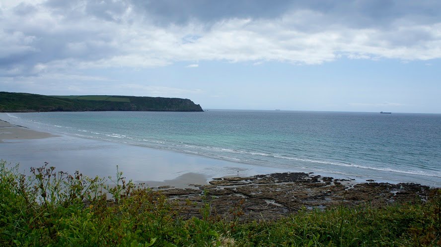 Disused hotel - Rocky Lane Beach - Kernow by Paul HART