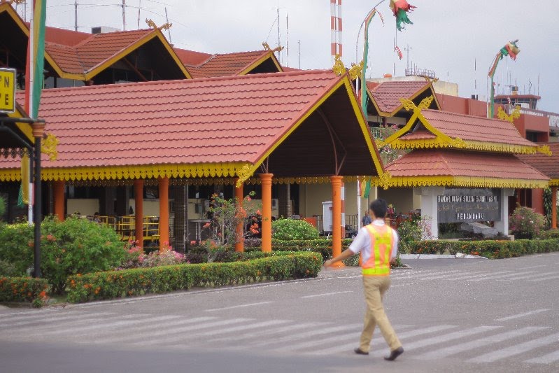 PEKANBARU'S AIRPORT by bocah.info