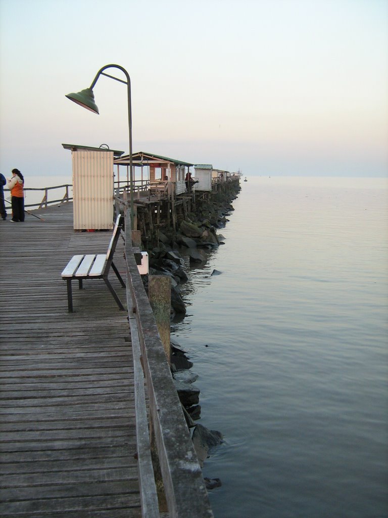 Muelle Asociacion de Pesca 2 by laura w