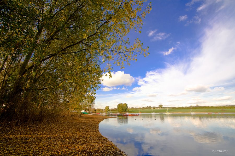 Rutland Water by phuttarak