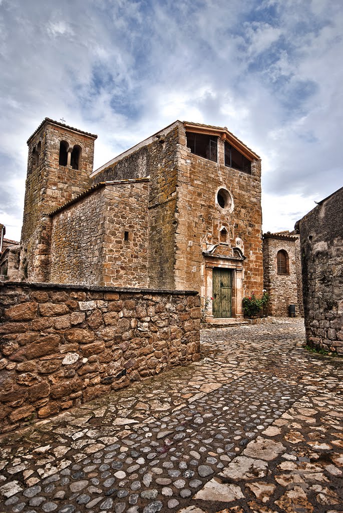 Iglesia casavells by larfoto