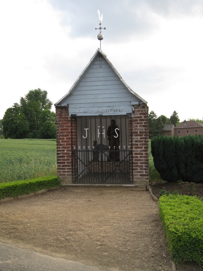 Kapelle, Kuckumer Straße by Gottfried von Bouillon