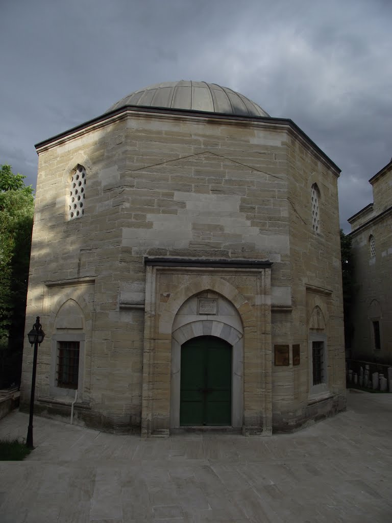 Malkara, Gazi Ömer Bey Türbesi 1 by Kasım OKTAY