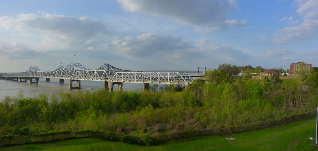 Vicksburg I-20 bridge over the Mississippi by JMZ2007