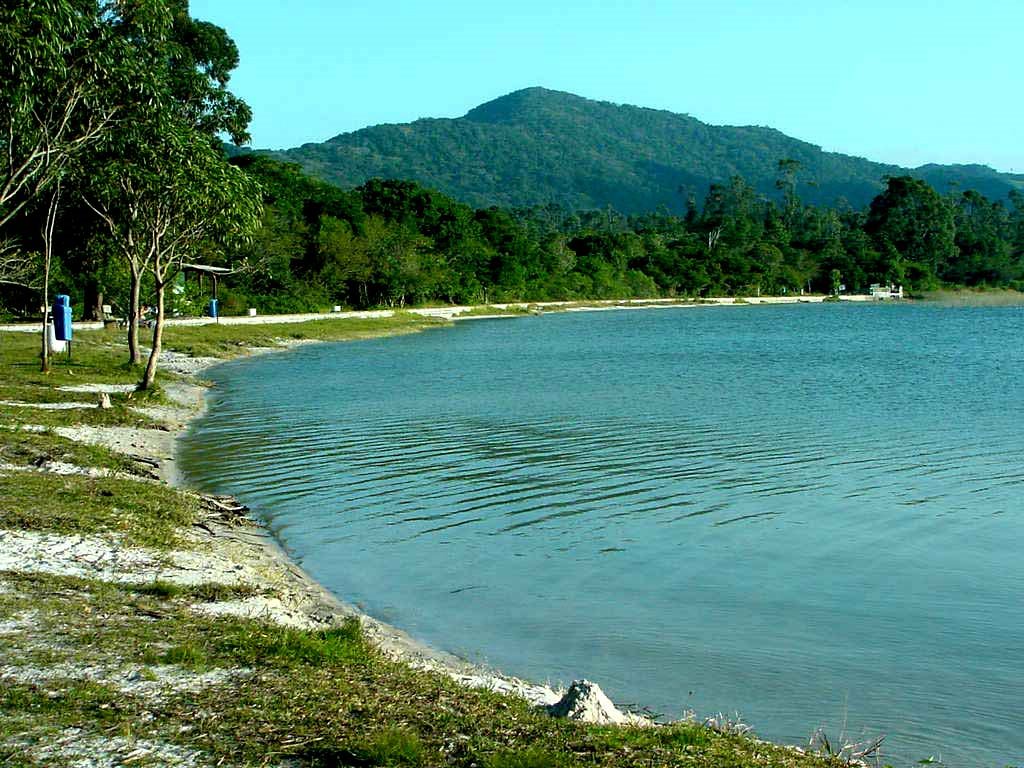 Florianópolis_Lagoa do Peri by Sergio Trouillet