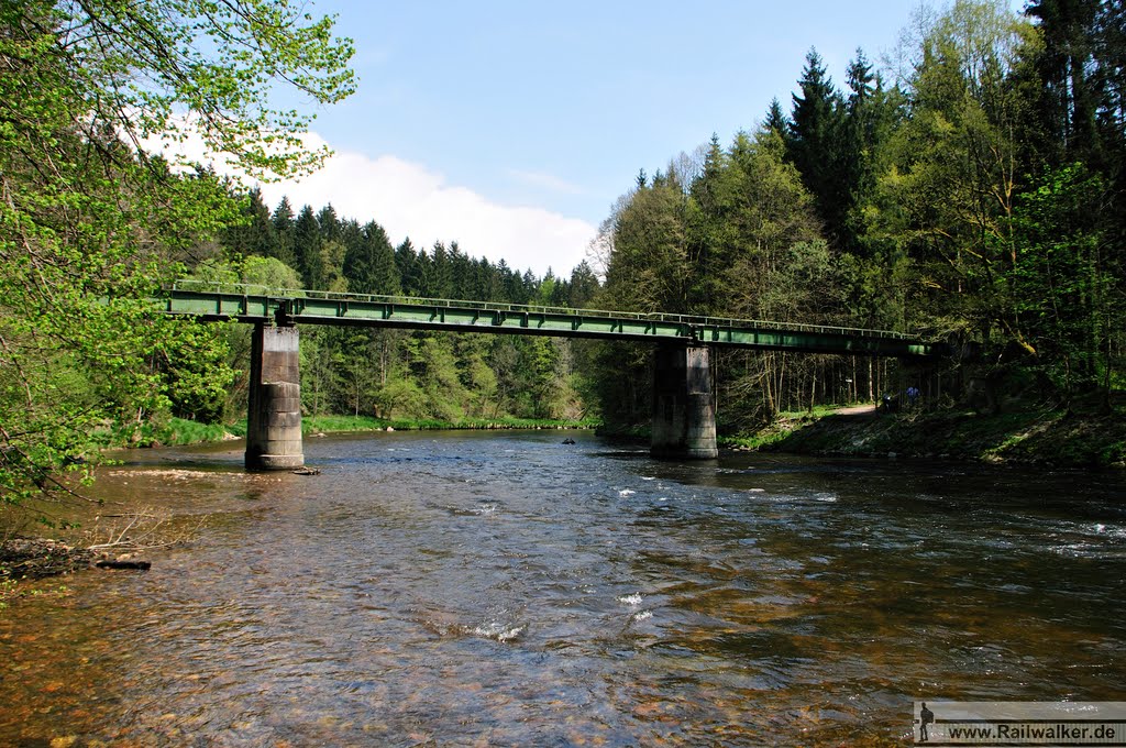 Eisenbahnbrücke über die Ulz (70m) by Railwalker