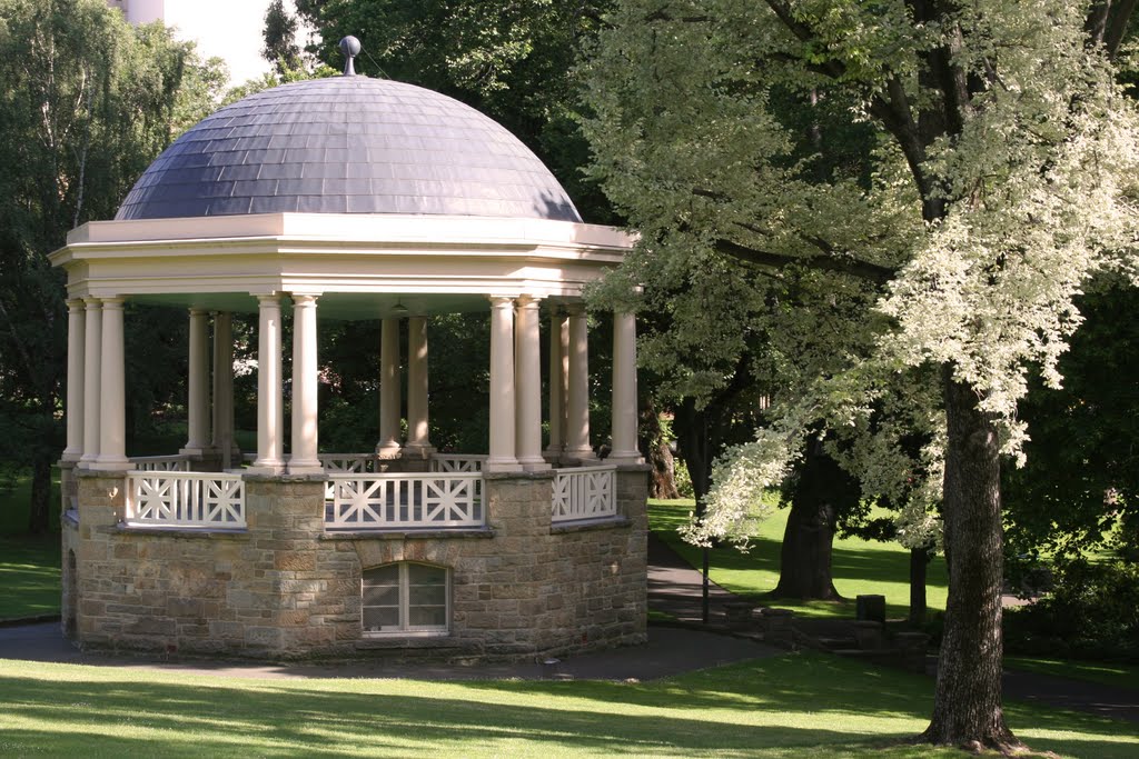 Rotunda St David's park Hobart by strasser©paul