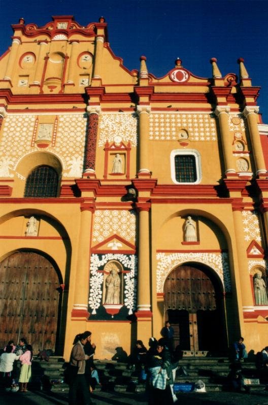 Notre dame de l'annonciation, San Cristobal de las Casas, Chiapas, Mexique by Patricio de la Manch…