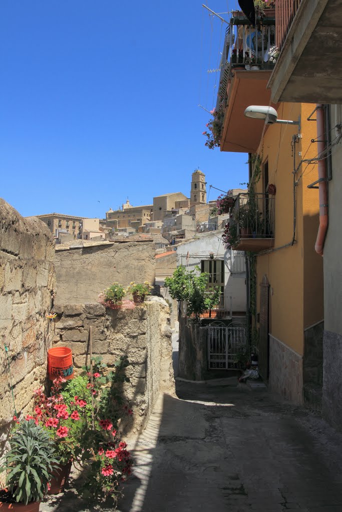 Leonforte - Centro storico by vincenzocamiolo