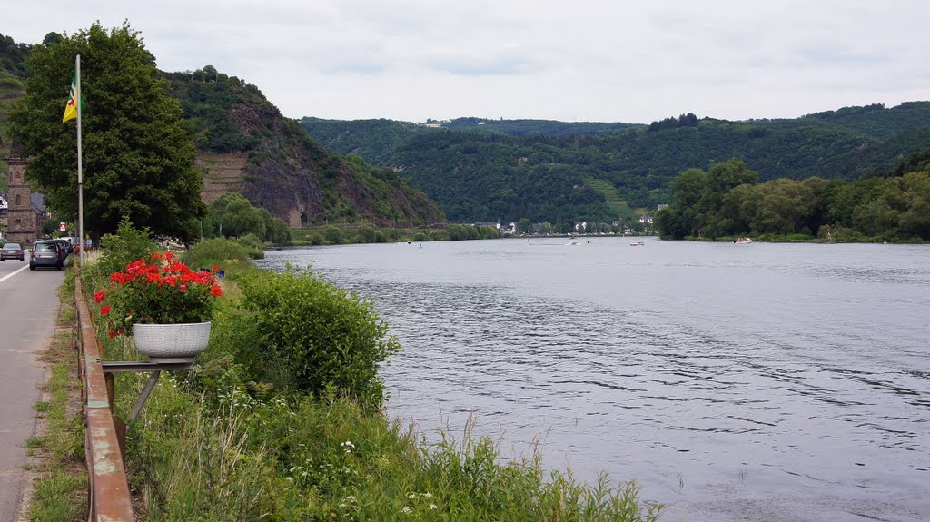 Hatzenport, Mosel by Waldemar Koch