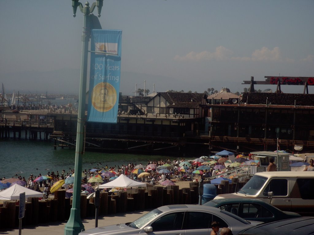 The Redondo Pier- Redondo Beach, CA,USA by benitolaxa