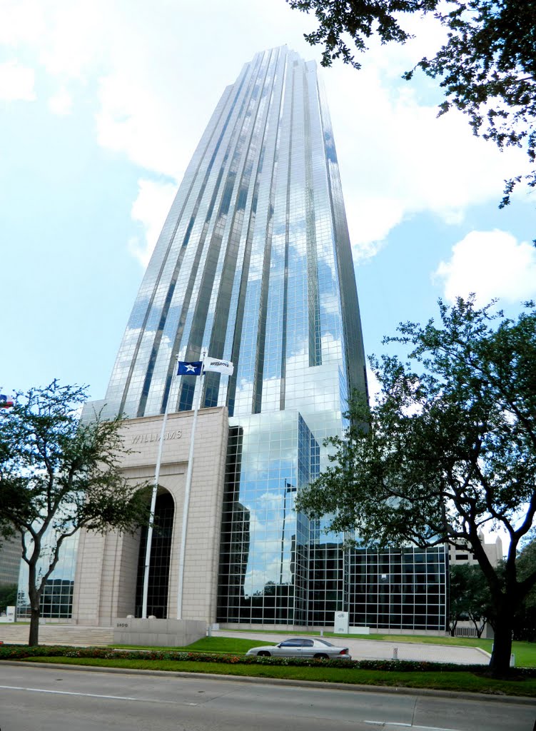 20110613-DCCCLXXIII-Williams Tower from Post Oak Blvd.-Houston by ►LIVEISLIFE◄ ©