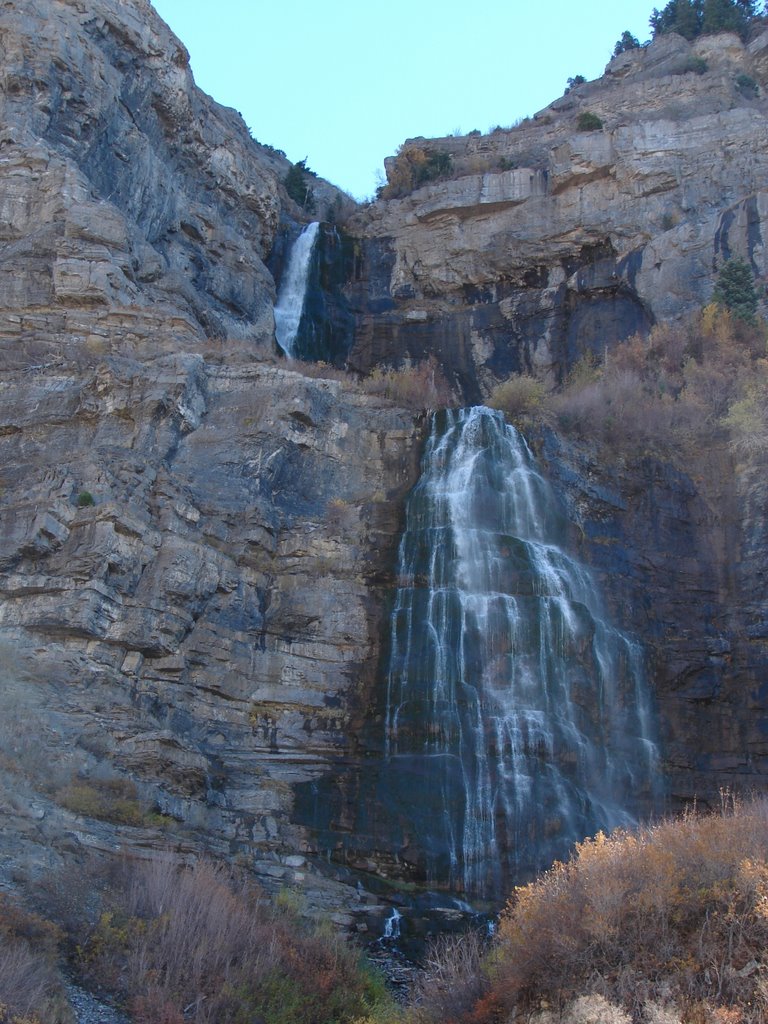 Bridal Vail Falls Provo Canyon 10-19-07 by Jose Mendoza