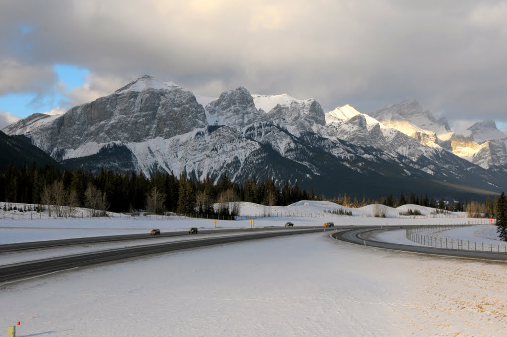 Heading West into Canmore by jackborno