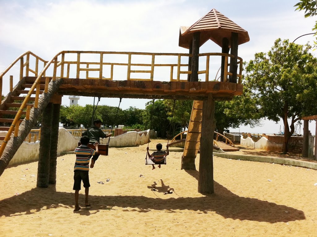 Karaikal Beach Park - கடற்கரை பூங்கா by Abu Aqeel