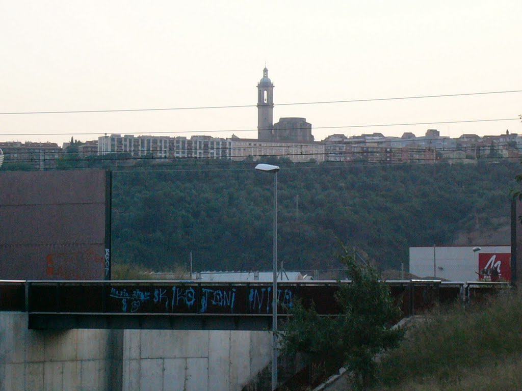 Vista al campanar d´Esparreguera desde Olesa by pere_as