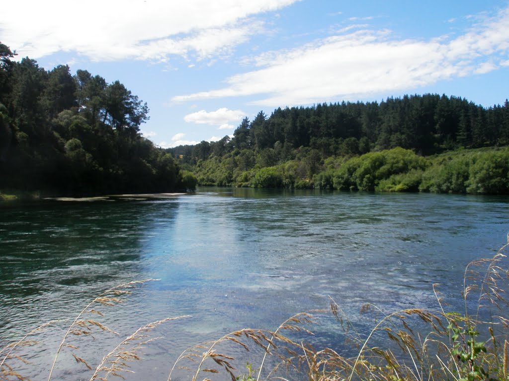 Huka Falls River by alex.singan