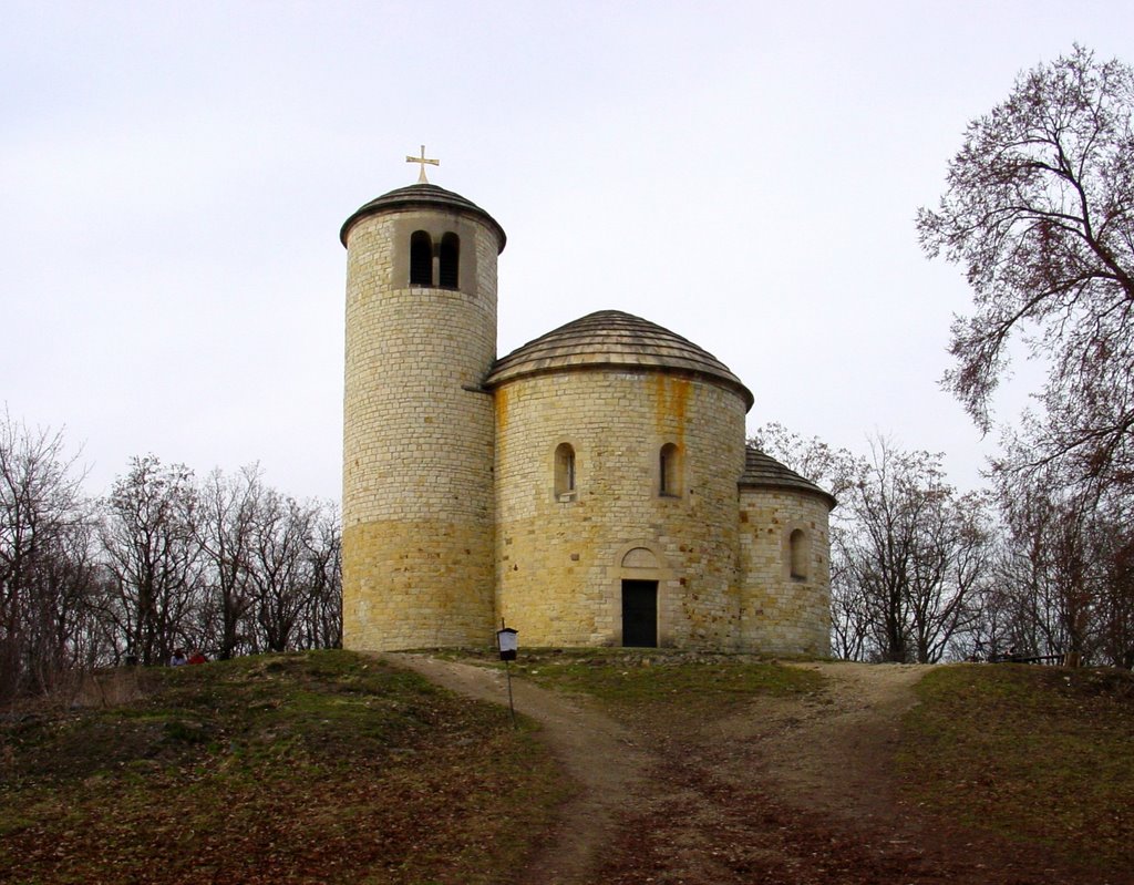 Rotunda na Řípu by Petr štoček