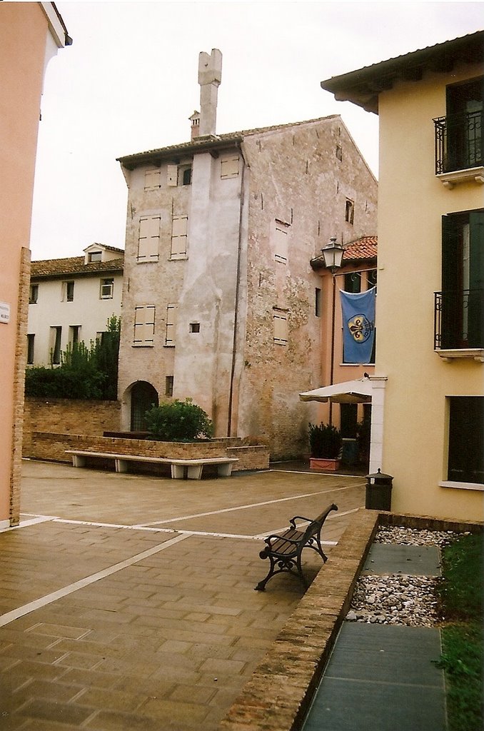 La Castella The tower of the castle of Motta by Thomas MacHole