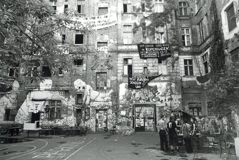 Berlin, Köpenicker Straße, Köpi Punkerhaus by freakreporter