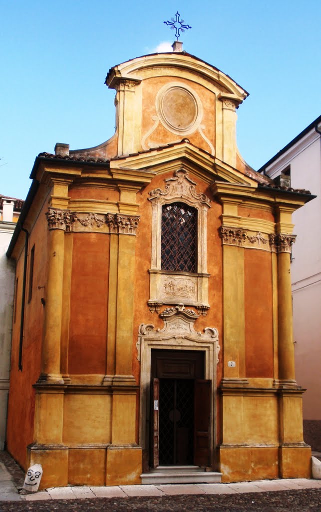 Mantova - Chiesa dei SS. Simone e Giuda by franco baldissarutti