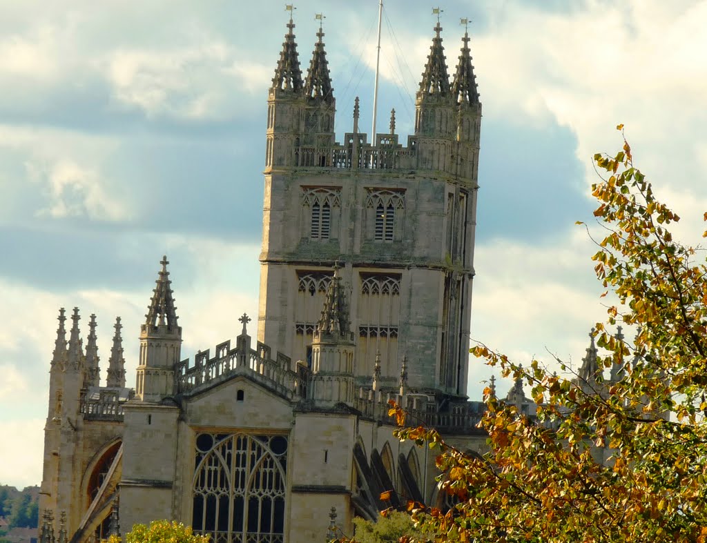 Bath Abbey by gabachat