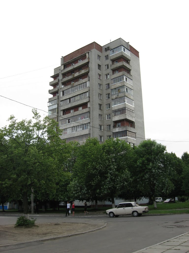 Багатоповерхівка / Lviv skyscraper by Anhorda