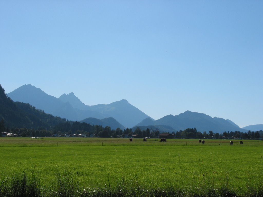 Mountains near Füssen by beroarklinux