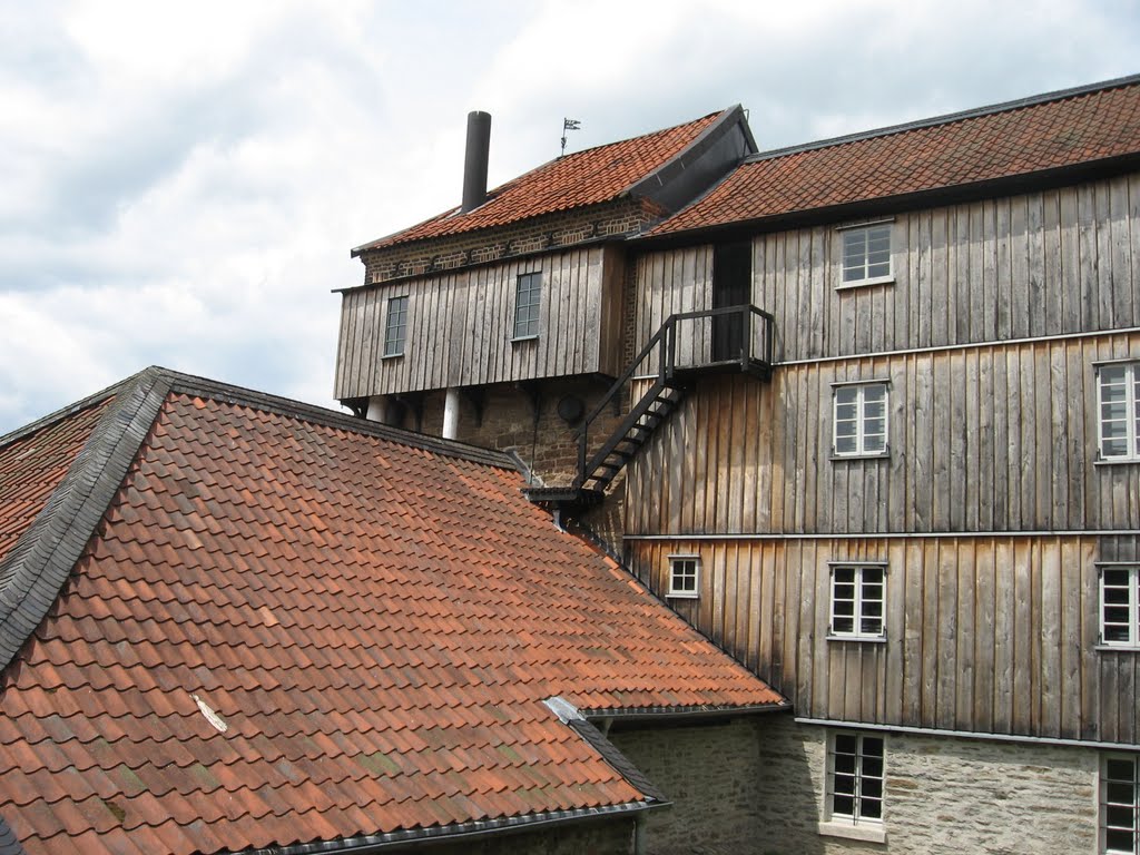 Luisenhütte in Wocklum... by eichhörnchen