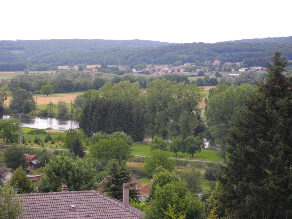 La Prétière depuis le belvédaire de la Vierge de Blussans by Claudius B.