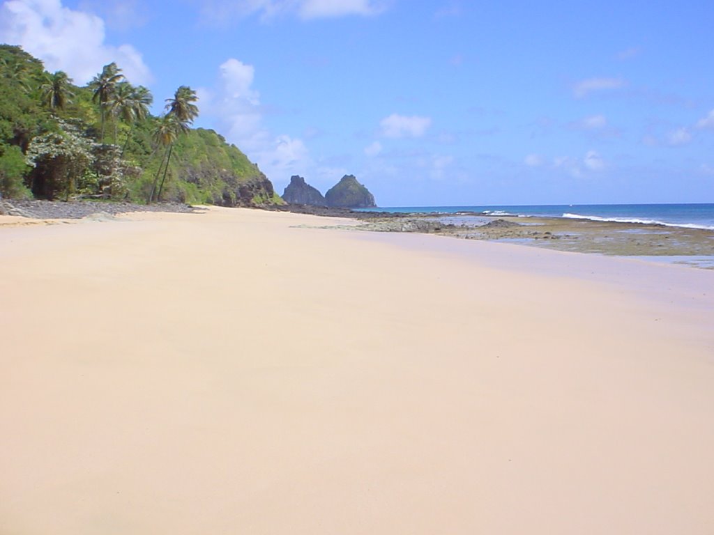 Praia Boldró by Luiz Sérgio Andres