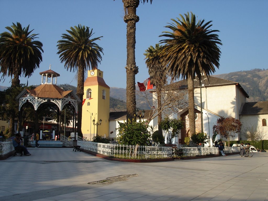 Plaza de Armas de Abancay by Juan Carlos Vásquez Peña