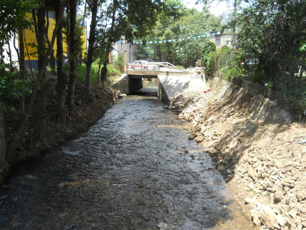 San Cristobal de las Casas, Chis. Arroyo Jobel by Miguel S. Espinosa Villatoro