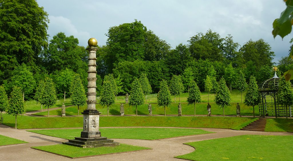 Nordmandsdalen i Fredensborg Slotspark by thor@odin™