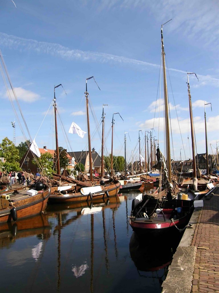 Netherlands, Harbour of Spakenburg, Sept. 2007 by senna3