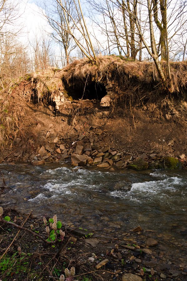 Zabudnutá pivnica by PavolG