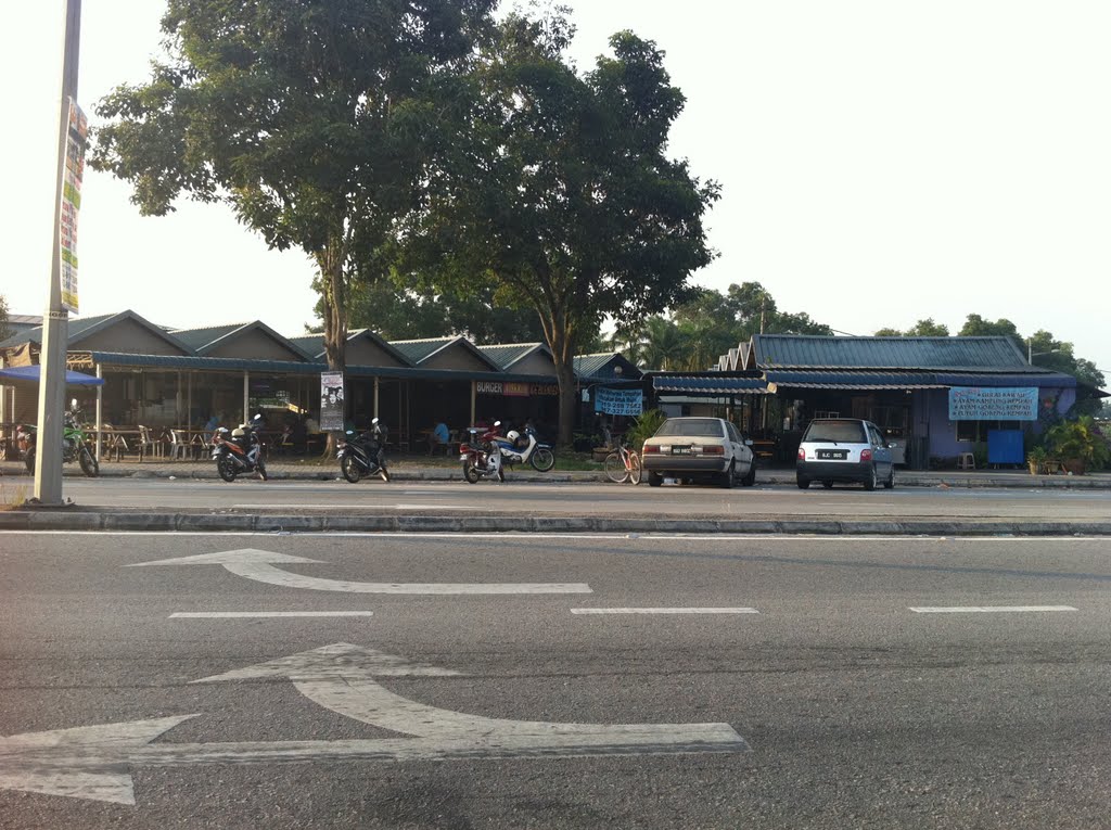 Restoran Benteng Meru by marhakim