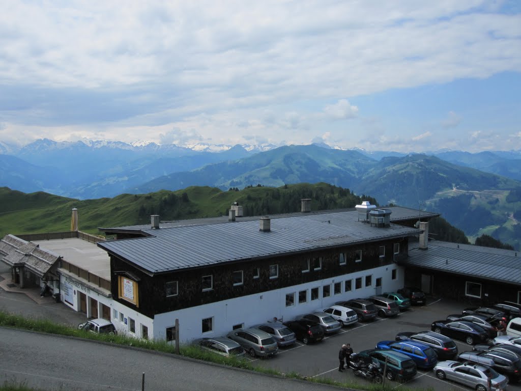 Looking towards Kitzbuhel, Oostenrijk, juni 2011 by Aad (A.F.) Huf