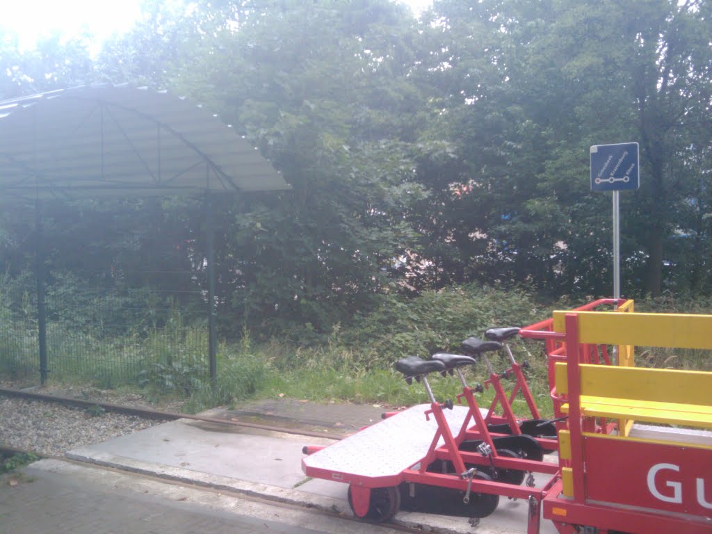 Station Groesbeek (railfiets naar Kranenburg en Kleef) by Stroosssiicht