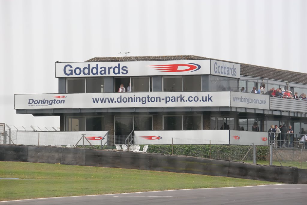 Donington Park Circuit, Castle Donington, Leicestershire by rambler77