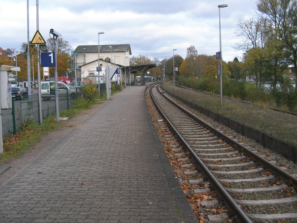 Bahnhof Plön by flitze