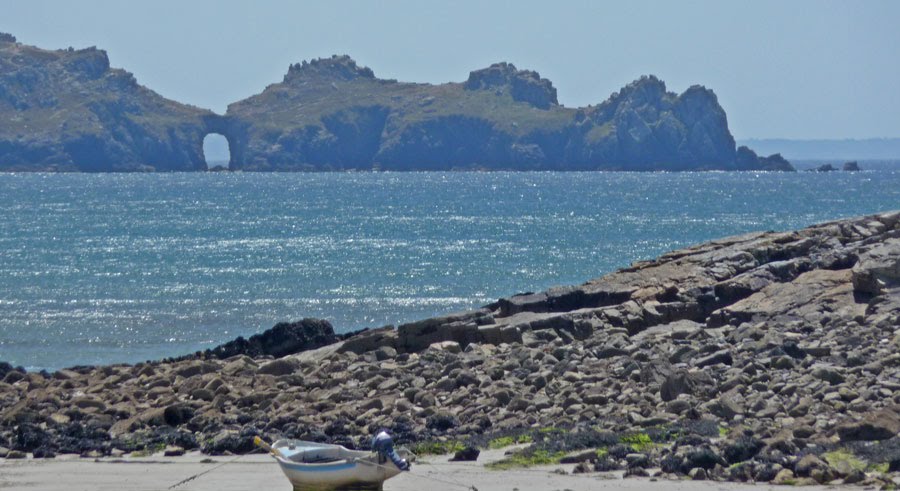 Camaret-sur-Mer - Plage de Kerloc'h by nsd56